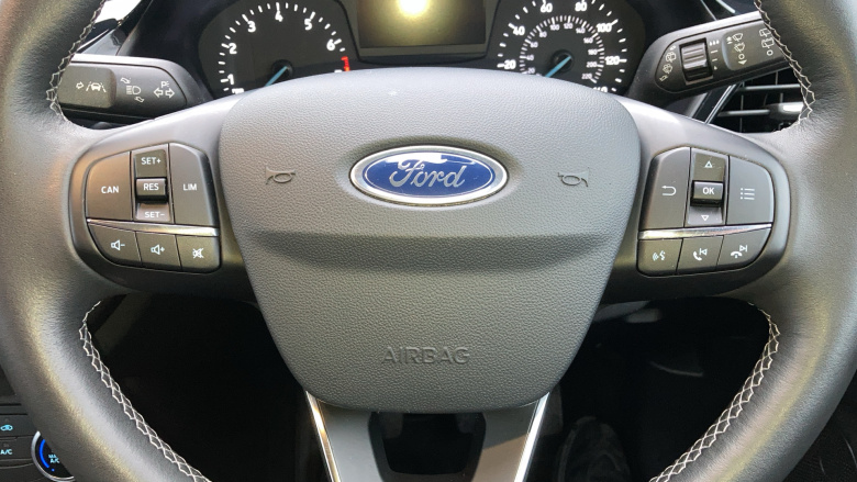 Ford Fiesta 1.0 EcoBoost Zetec 5dr Petrol Hatchback
